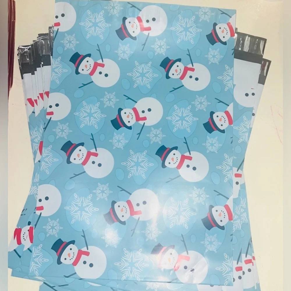 Snowman With Snowflakes 25 Pack 10”x13” Secure Poly Mailers New
